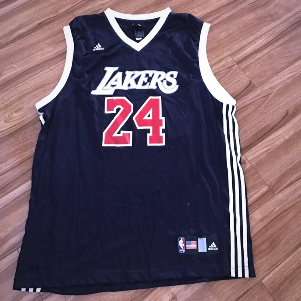 Kobe Bryant basketball jersey